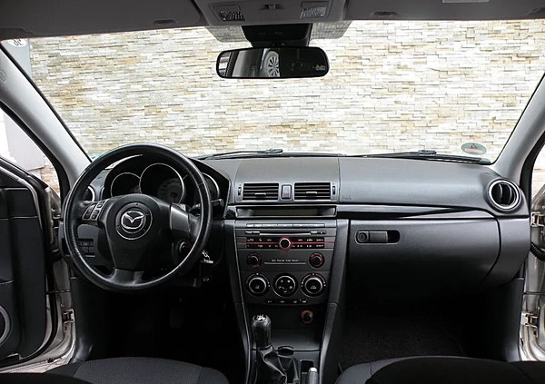 Mazda 3 cena 13800 przebieg: 144300, rok produkcji 2007 z Kępno małe 529